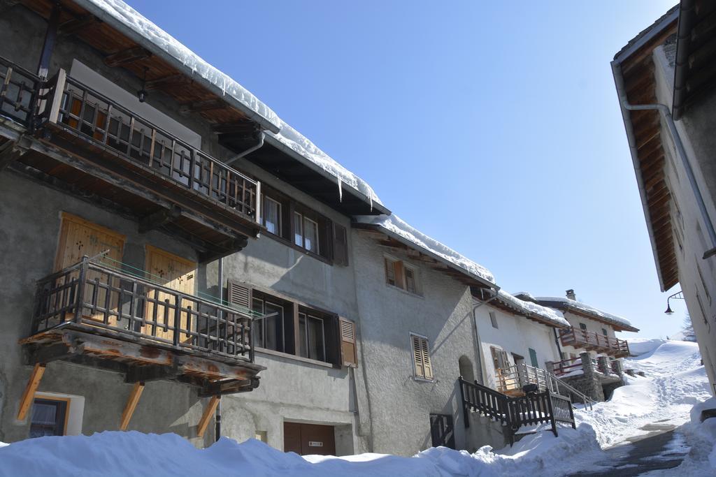 Studios Du Valsorey 布尔格圣皮埃尔 外观 照片