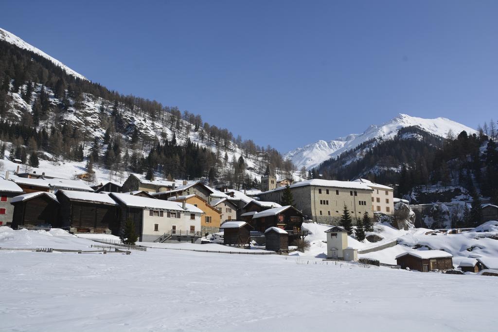 Studios Du Valsorey 布尔格圣皮埃尔 外观 照片